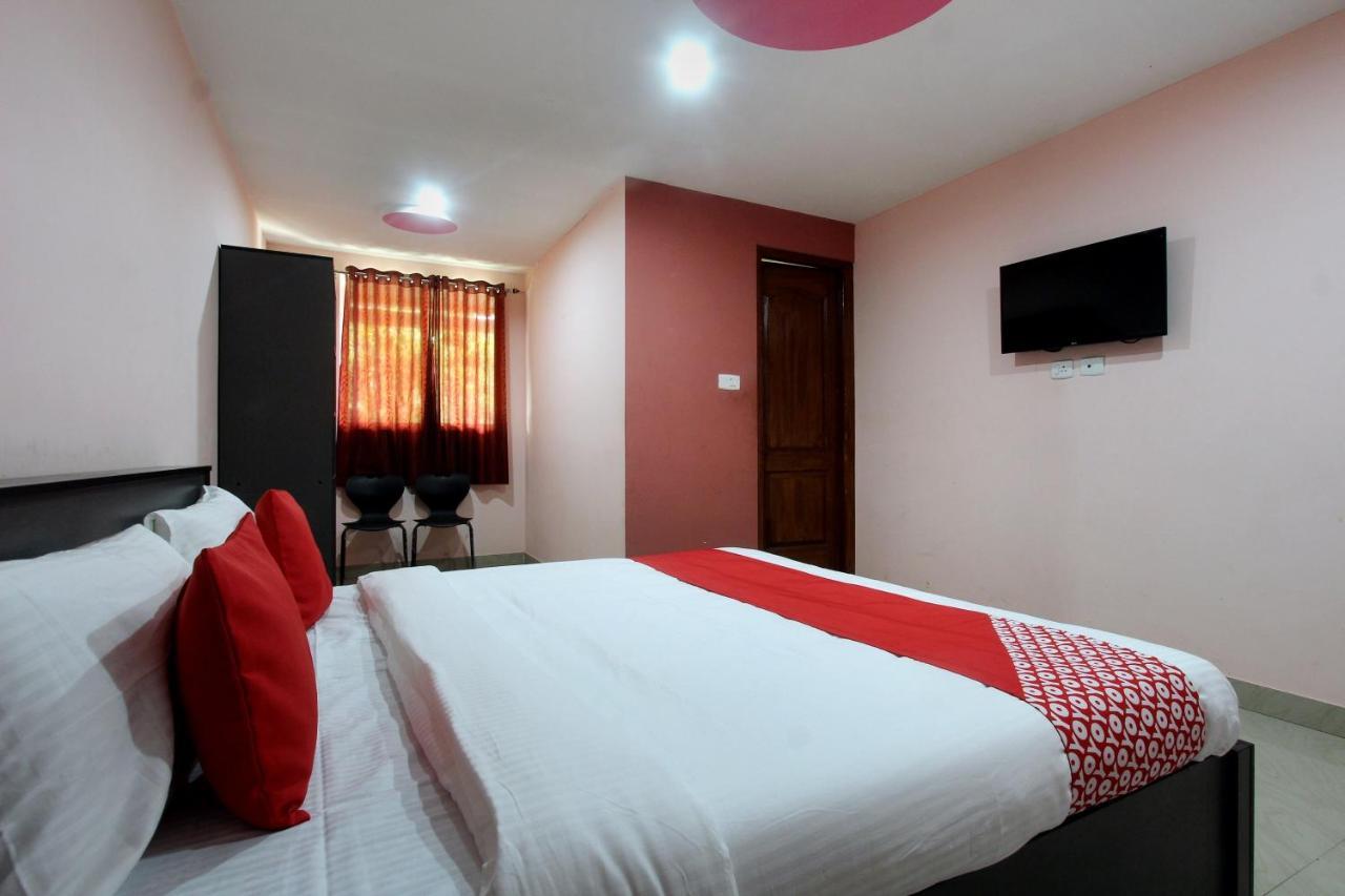 Hotel Oyo Flagship 28288 Rr Residency